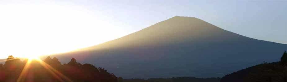 Japan Motorcycle Tours Ninjatours Mt Fuji at sunrise